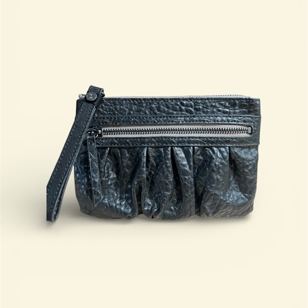 Simply Vera Vera Wang Textured Black Wristlet